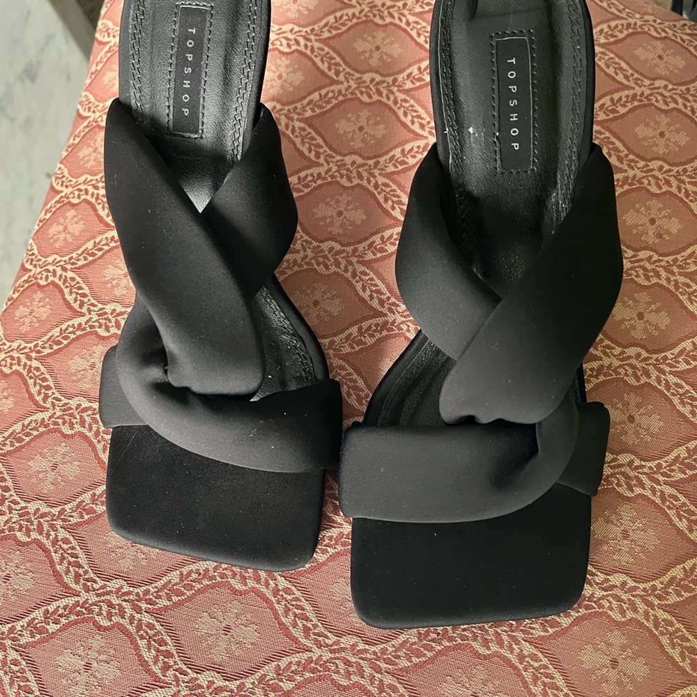 Topshop Black Heeled SandalsTOPSHOP